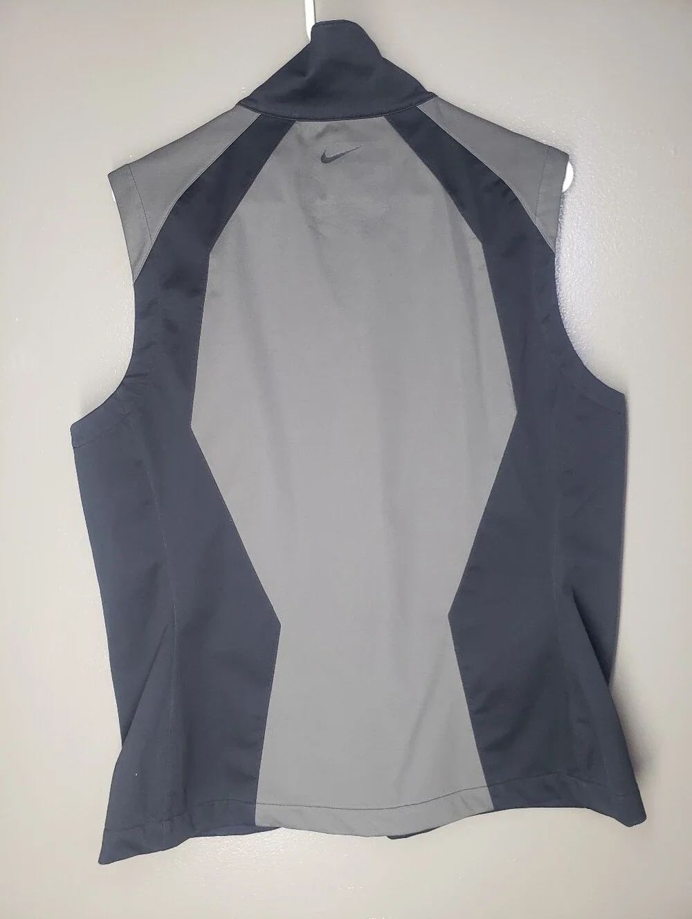 Nike Golf Mens Black Gray Vest Size Large Polyester Full Zip